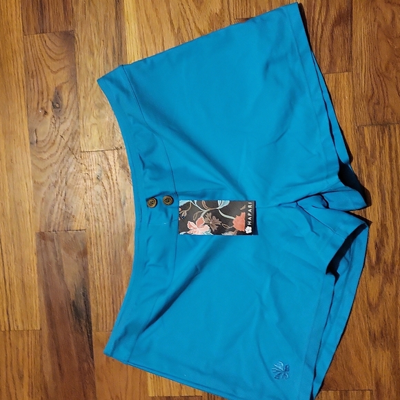 Hapari Shorts Nwt Swim Cover Shorts Poshmark